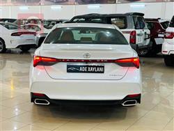 تويوتا أفالون